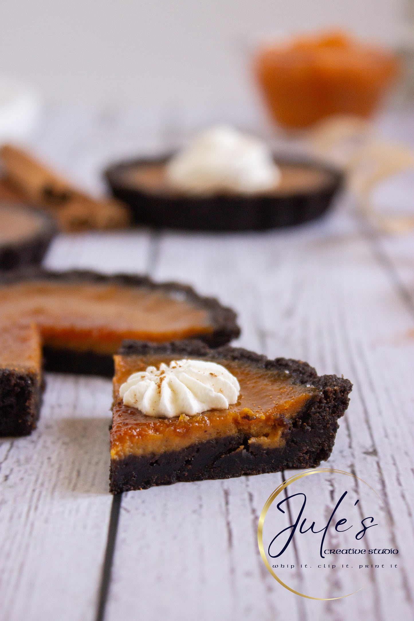 Pumpkin Brûlée Tarts (Set 2)