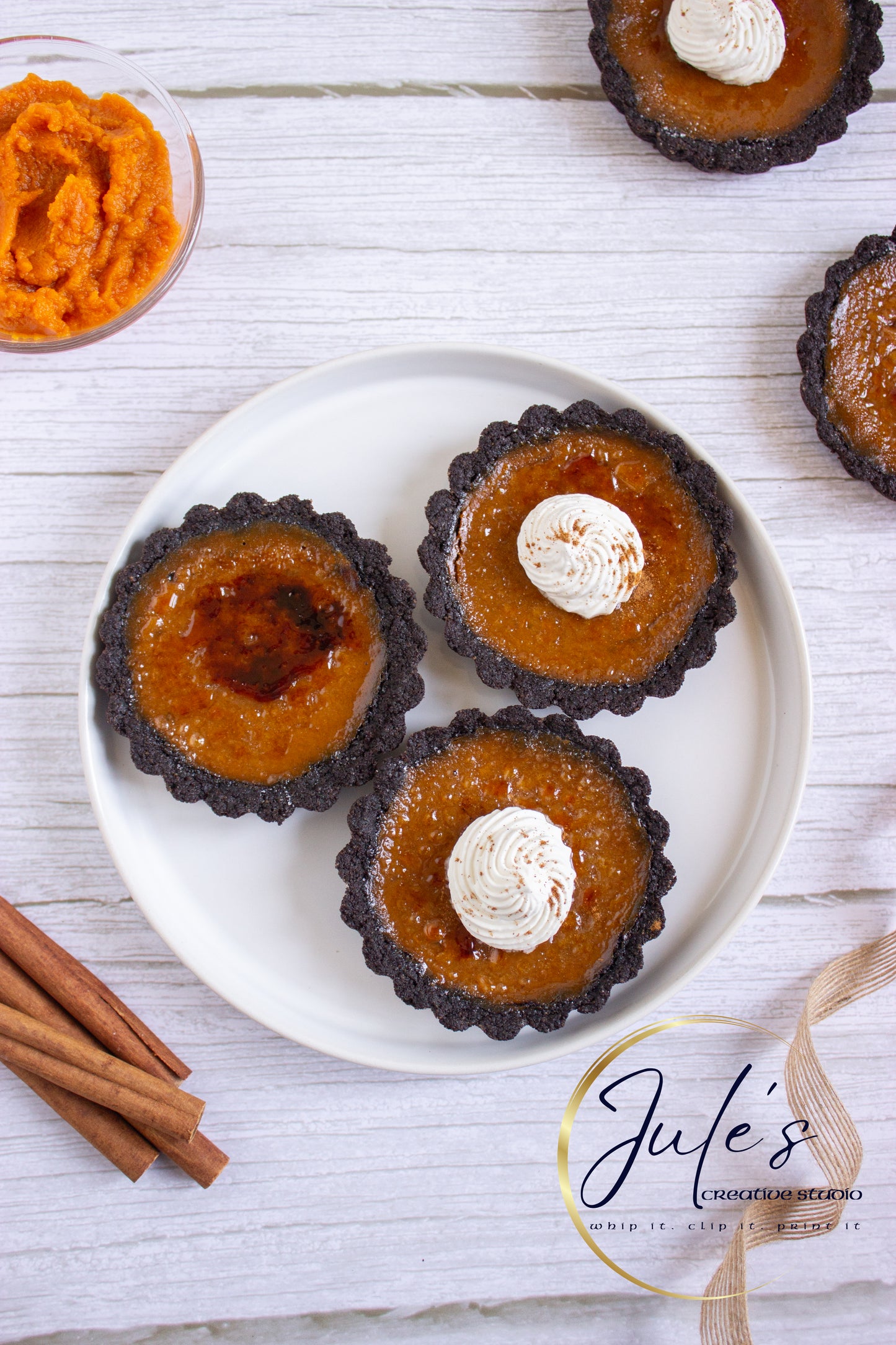 Pumpkin Brûlée Tarts (Set 3)