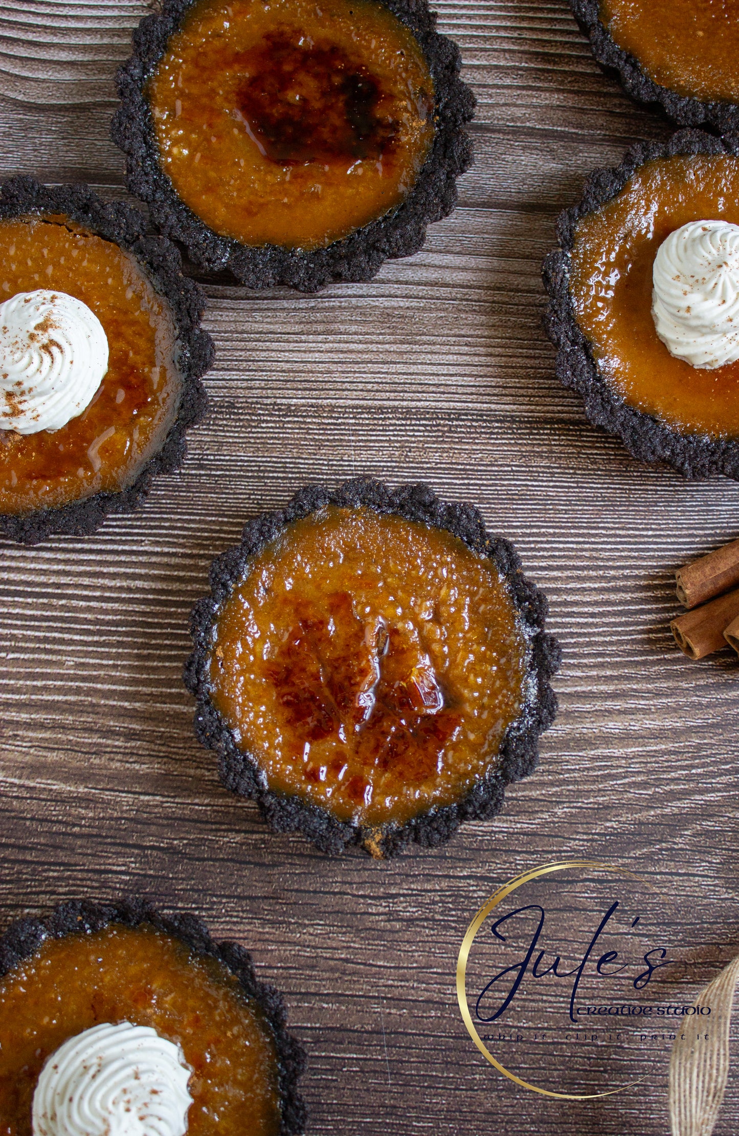 Pumpkin Brûlée Tarts (Set 4)