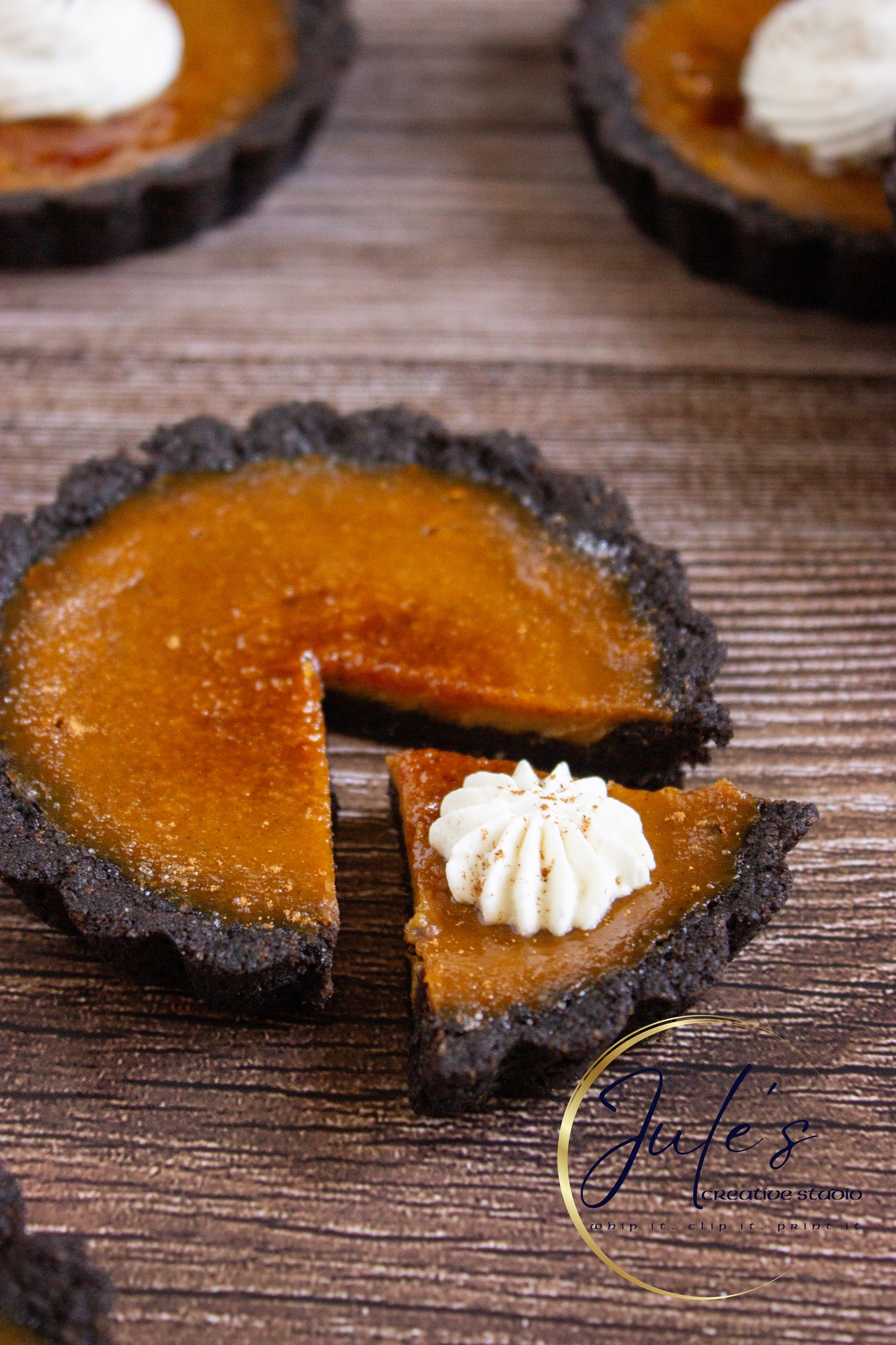 Pumpkin Brûlée Tarts (Set 4)
