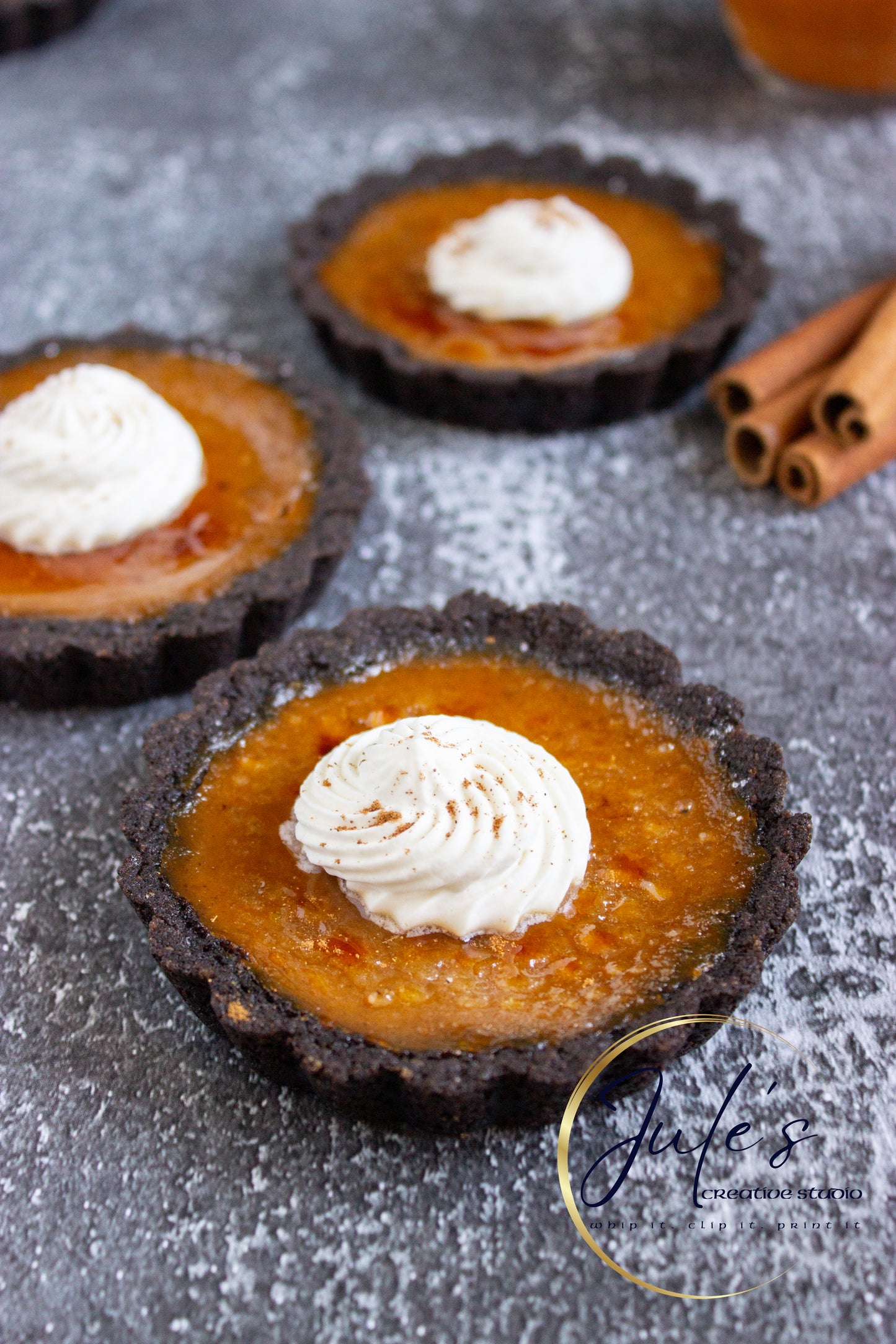 Pumpkin Brûlée Tarts (Set 5)