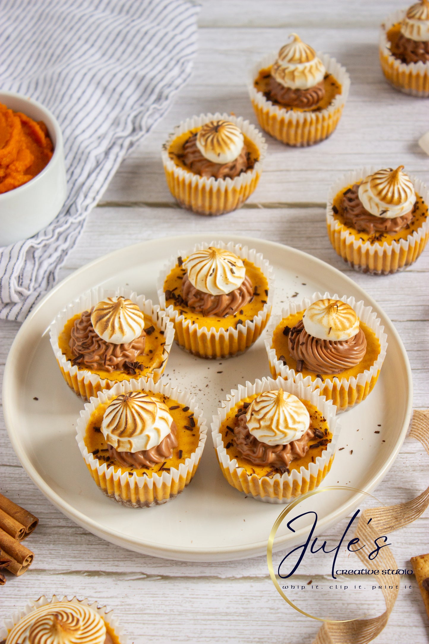 Pumpkin S’more Mini Cheesecakes (Set 3)