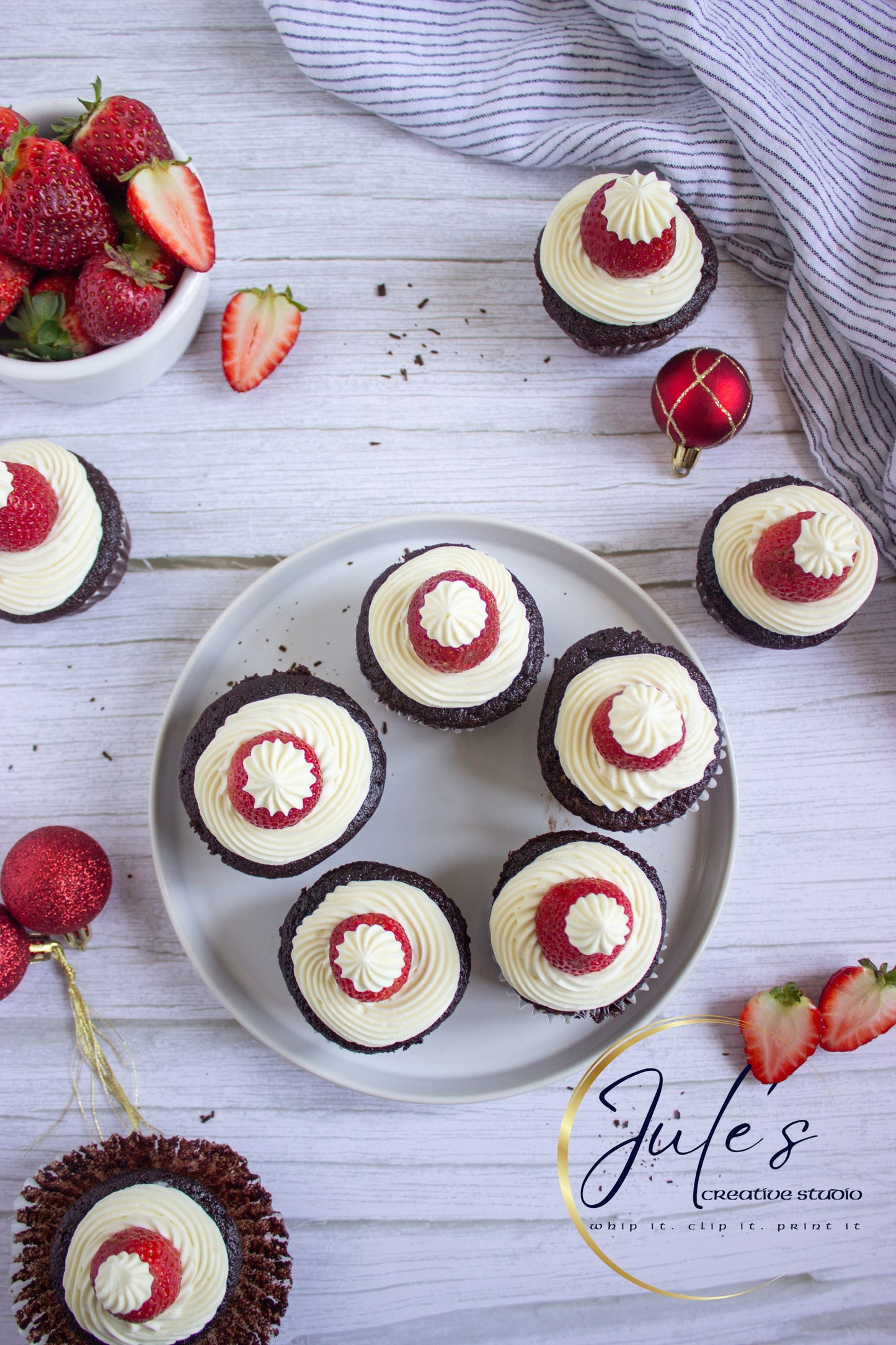 Santa Hat Cupcakes (Set 2)