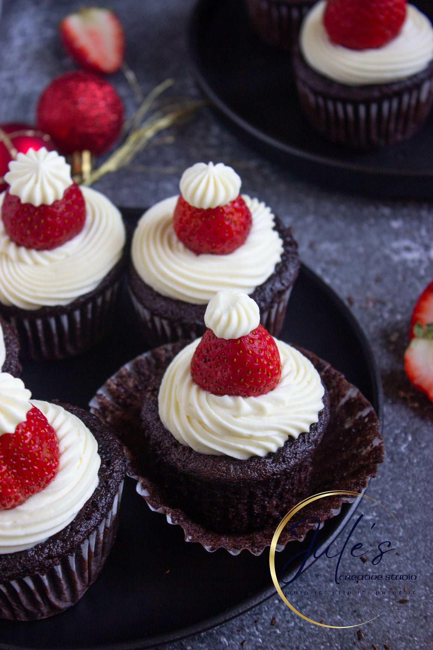 Santa Hat Cupcakes (Set 5)