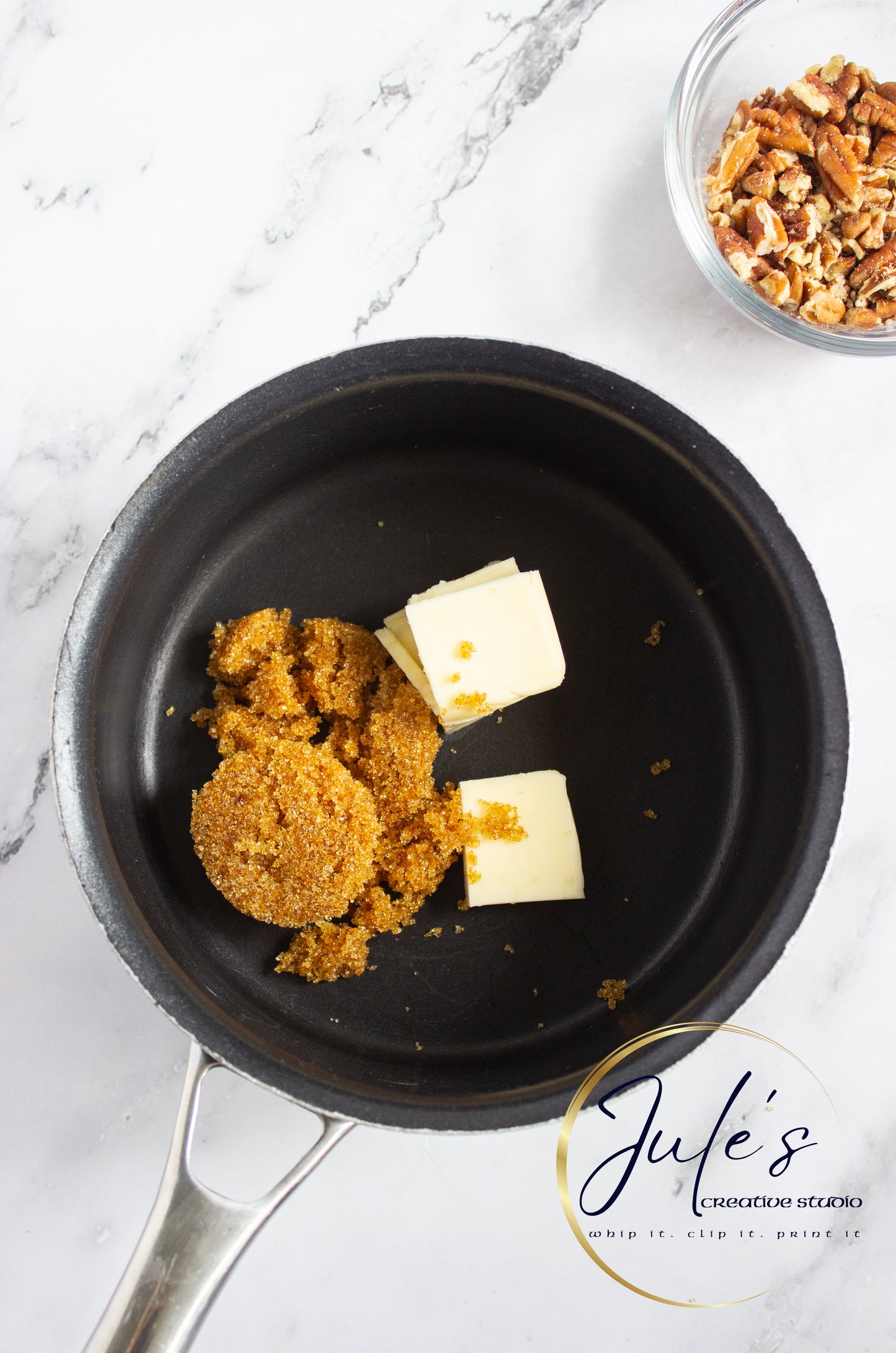 Greek Yogurt Banana Bread with Brown Sugar Pecan Glaze (Set 5)