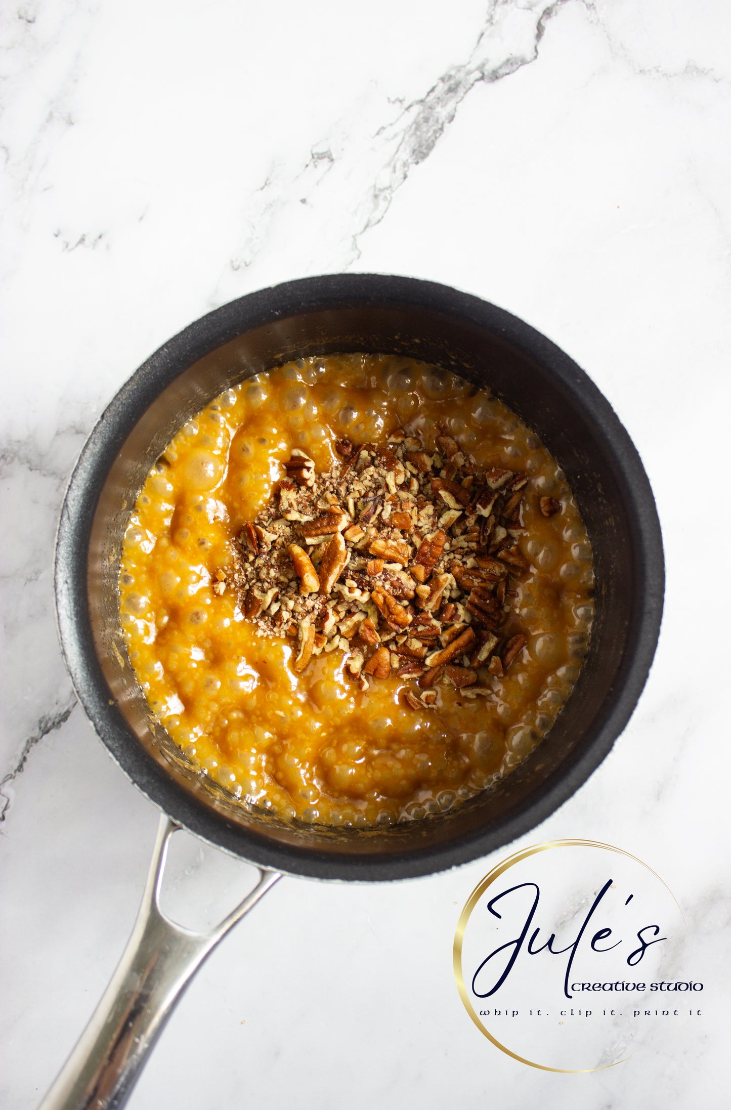 Greek Yogurt Banana Bread with Brown Sugar Pecan Glaze (Set 5)