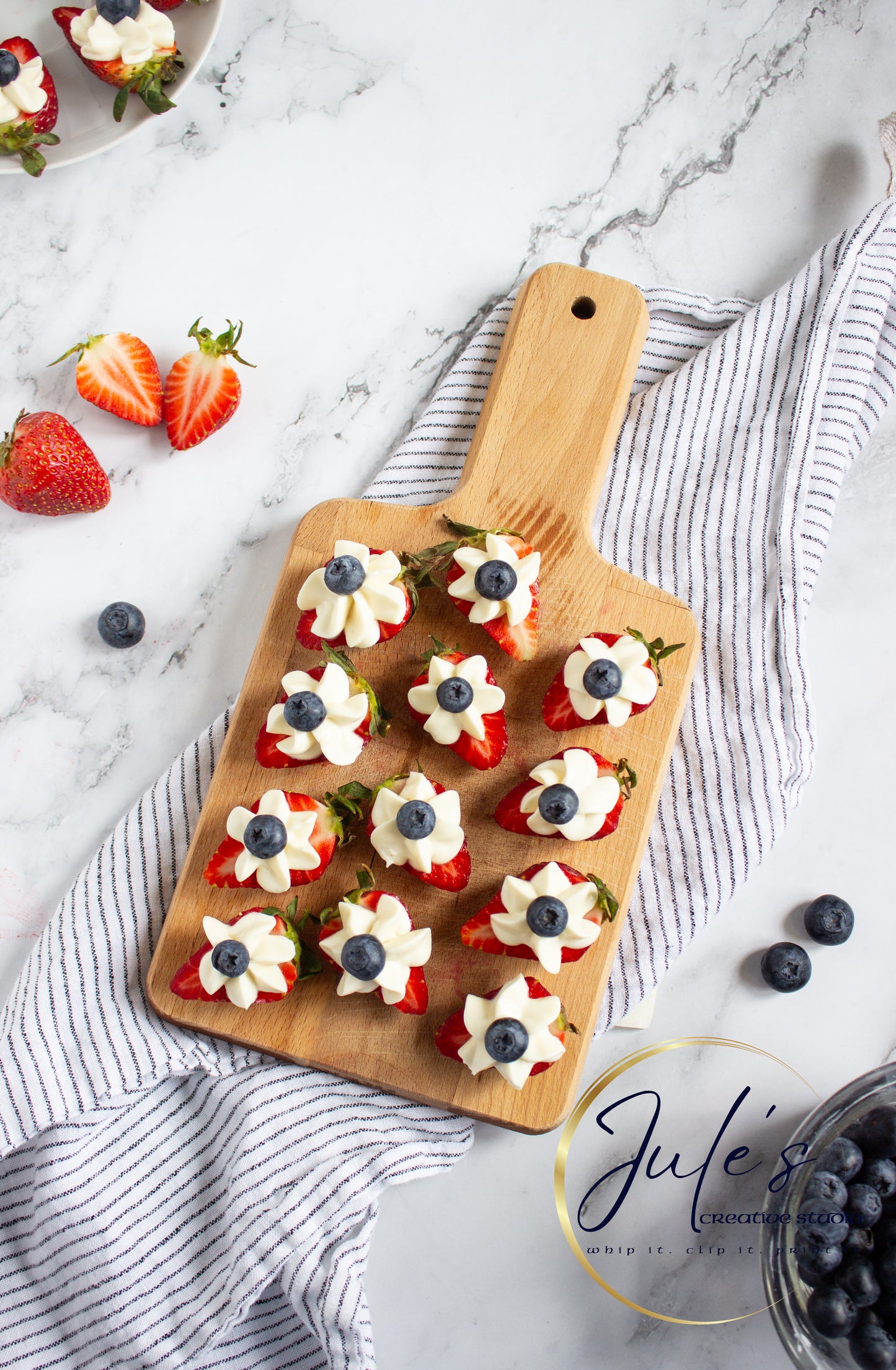 Patriotic Strawberries (Exclusive recipe)