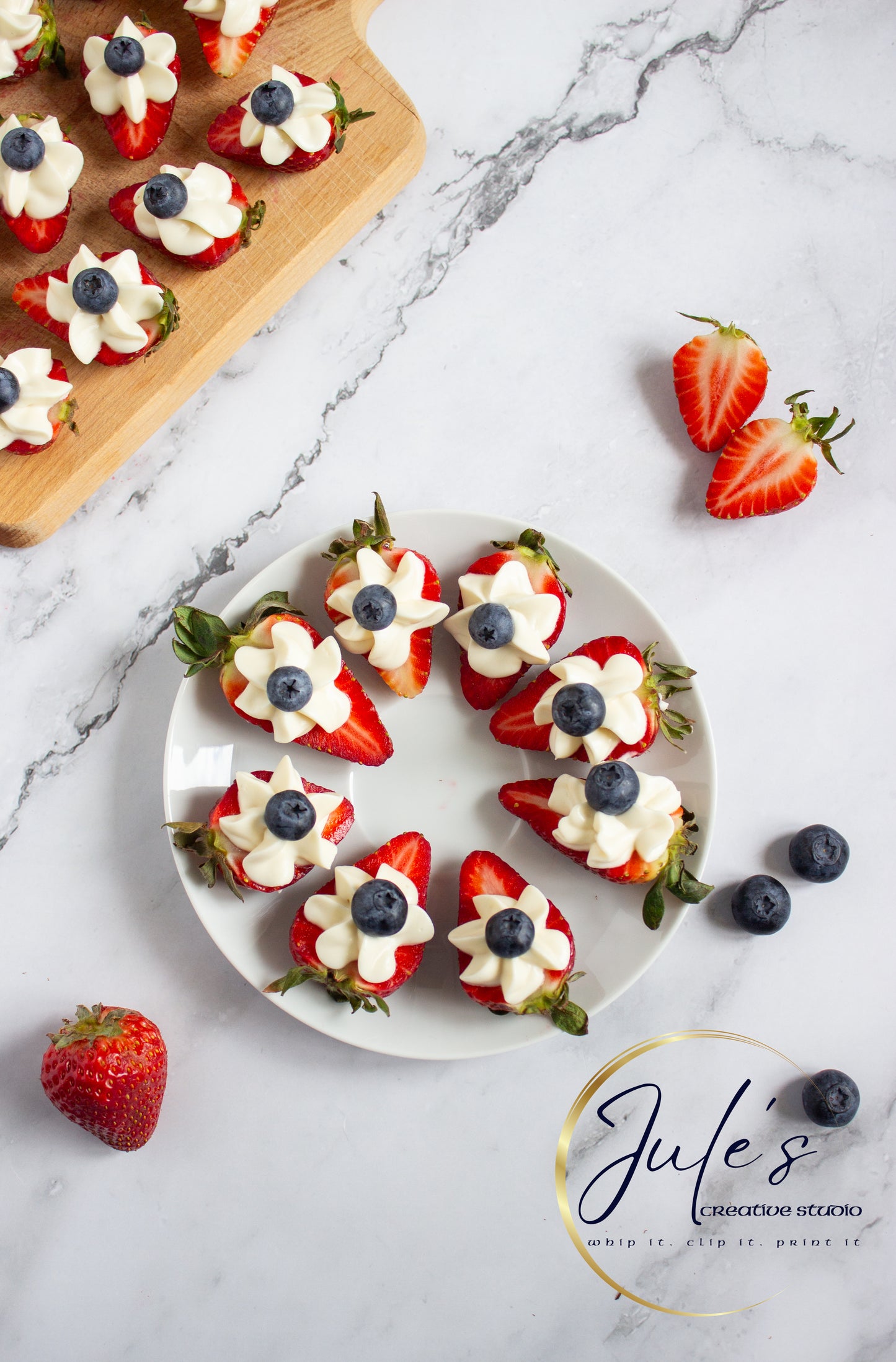 Patriotic Strawberries (Exclusive recipe)