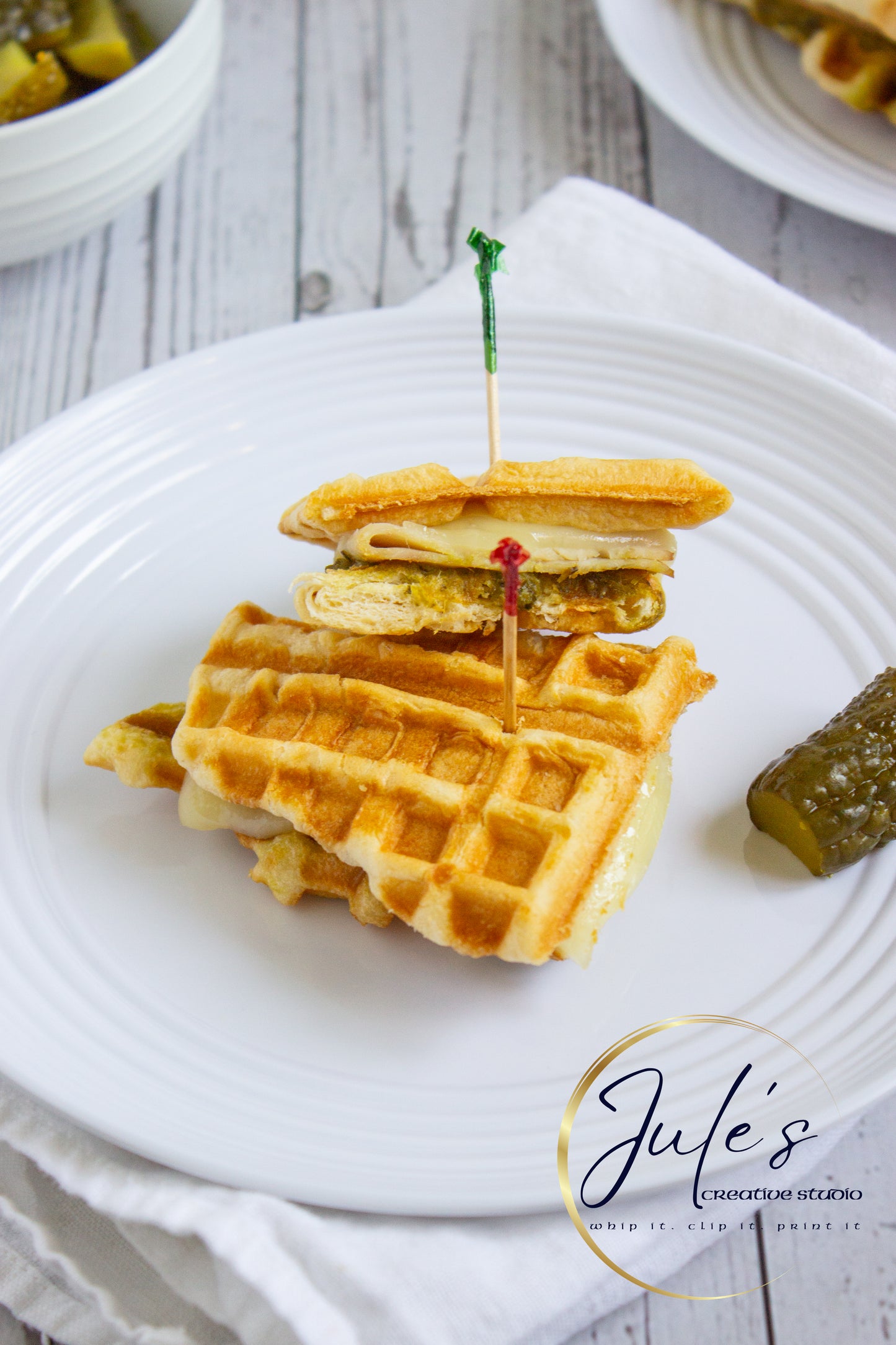 Mozzarella Pesto Croffle Sandwiches (Set 3)
