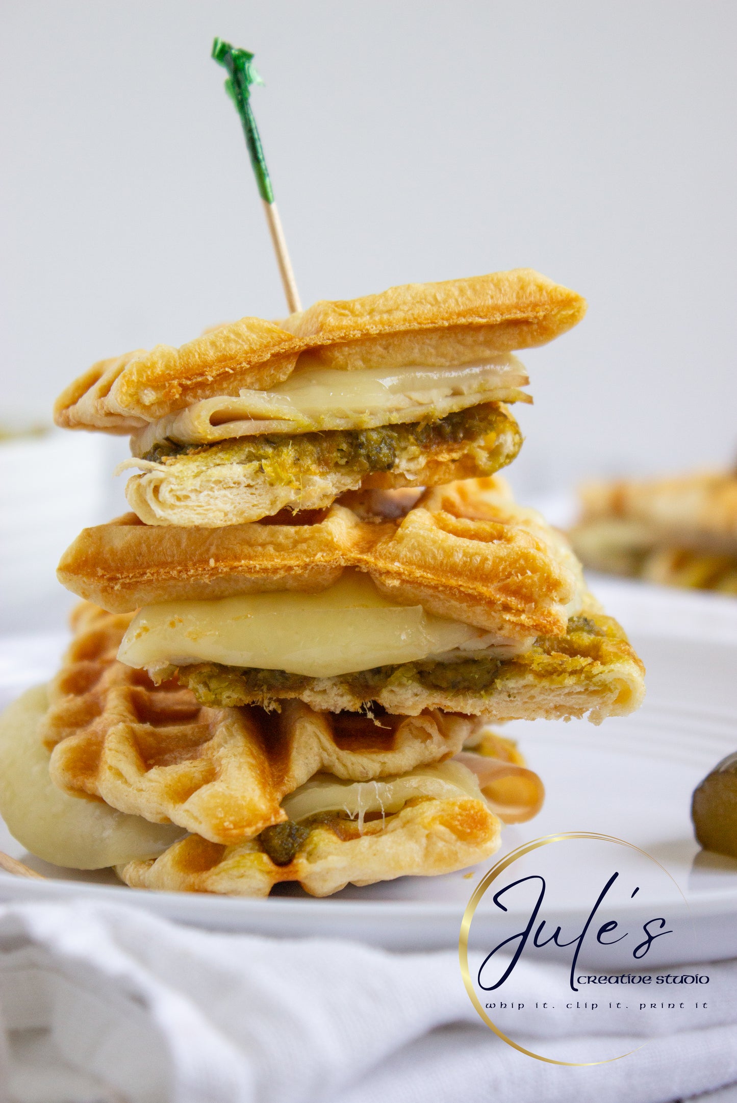 Mozzarella Pesto Croffle Sandwiches (Set 3)