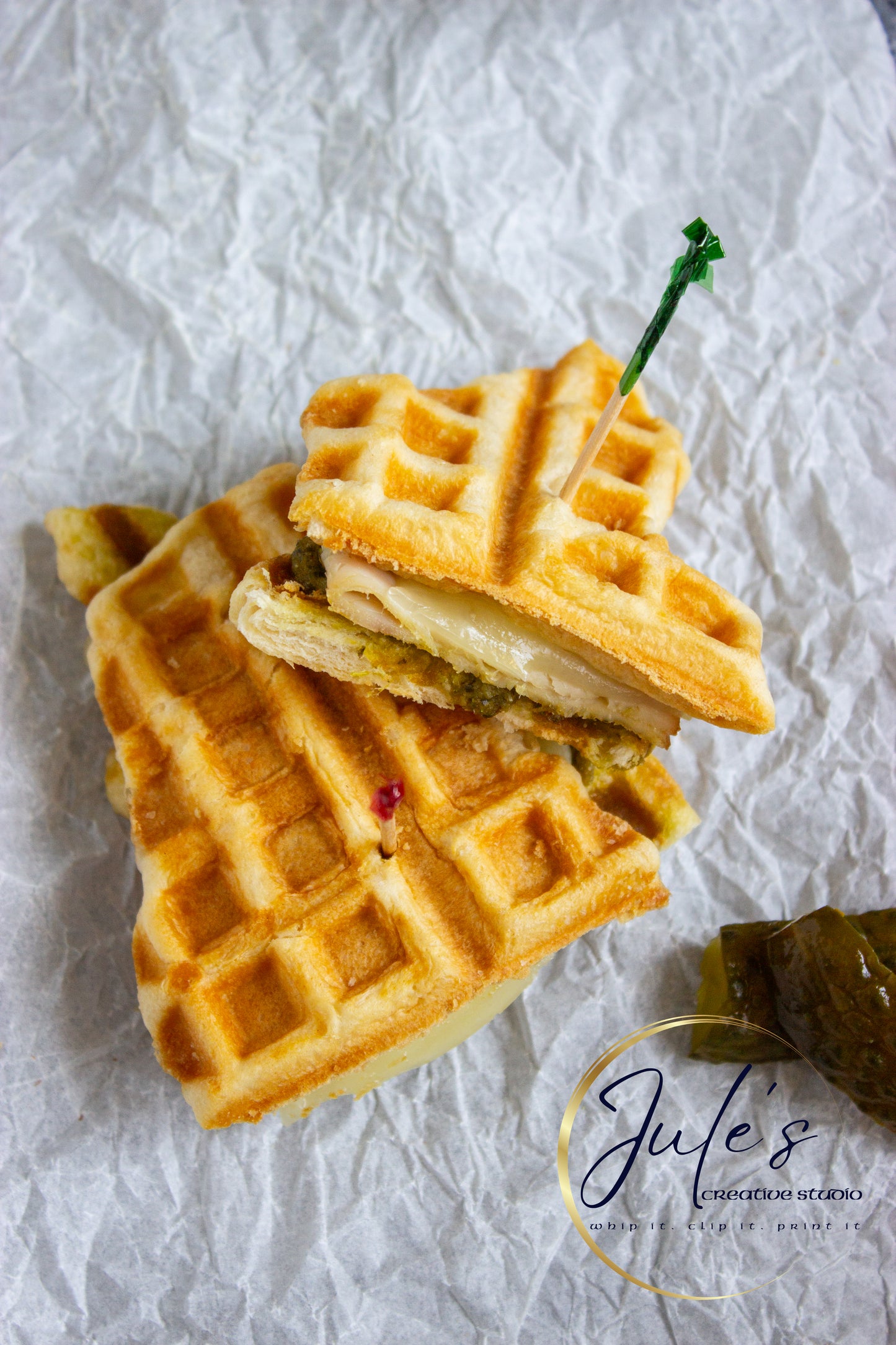 Mozzarella Pesto Croffle Sandwiches (Set 5)