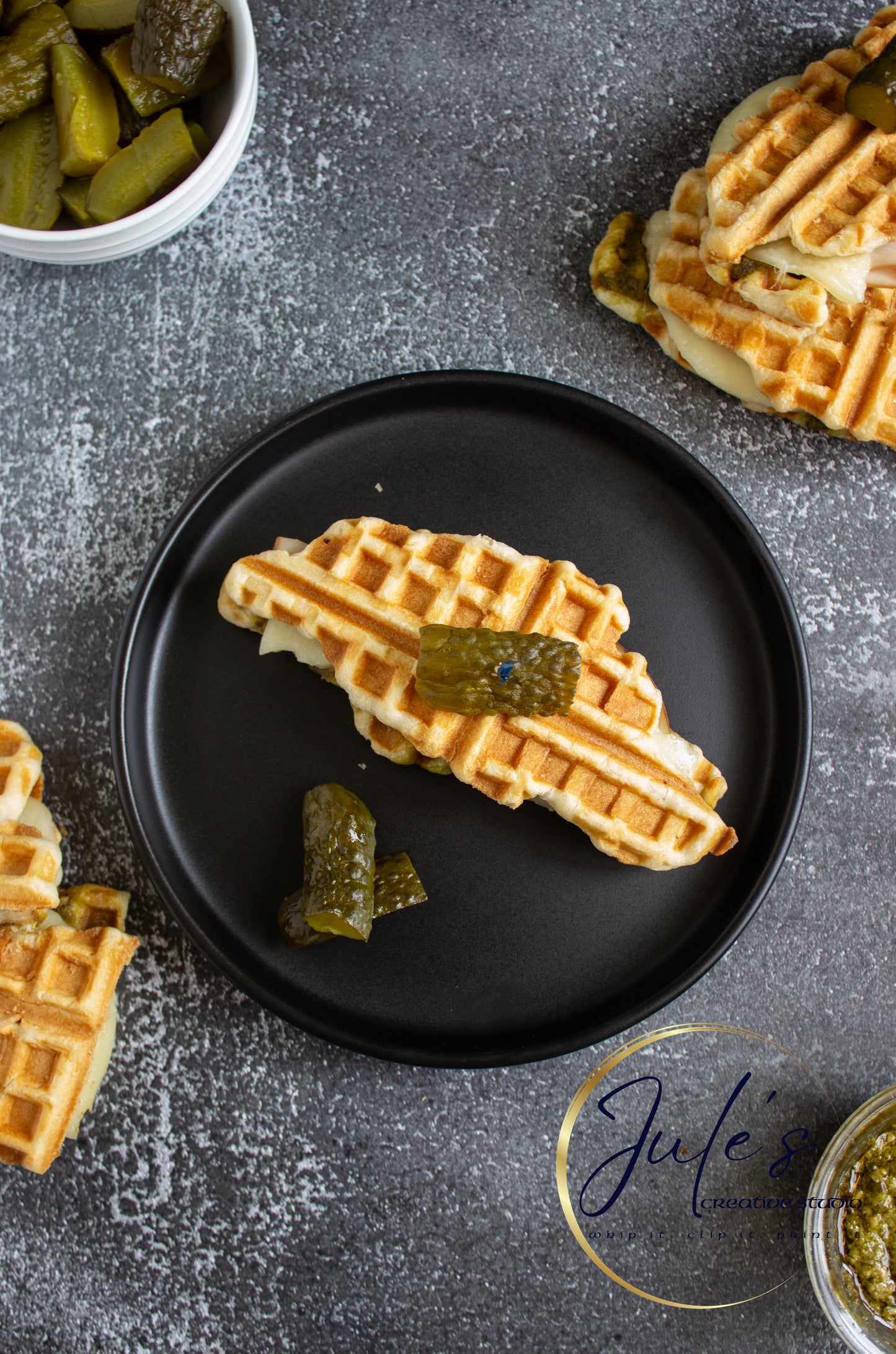 Mozzarella Pesto Croffle Sandwiches (Set 5)