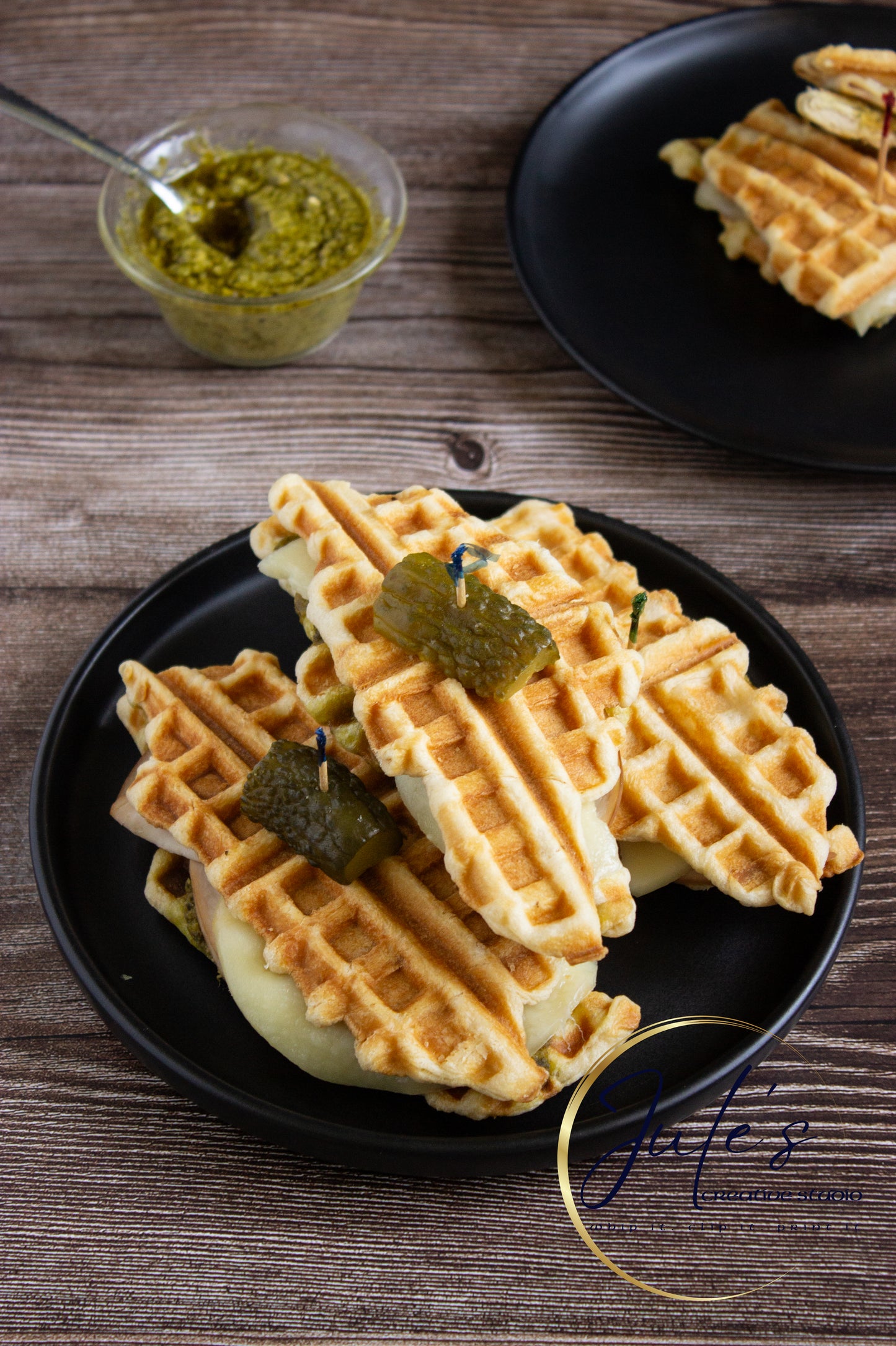 Mozzarella Pesto Croffle Sandwiches (Set 6)