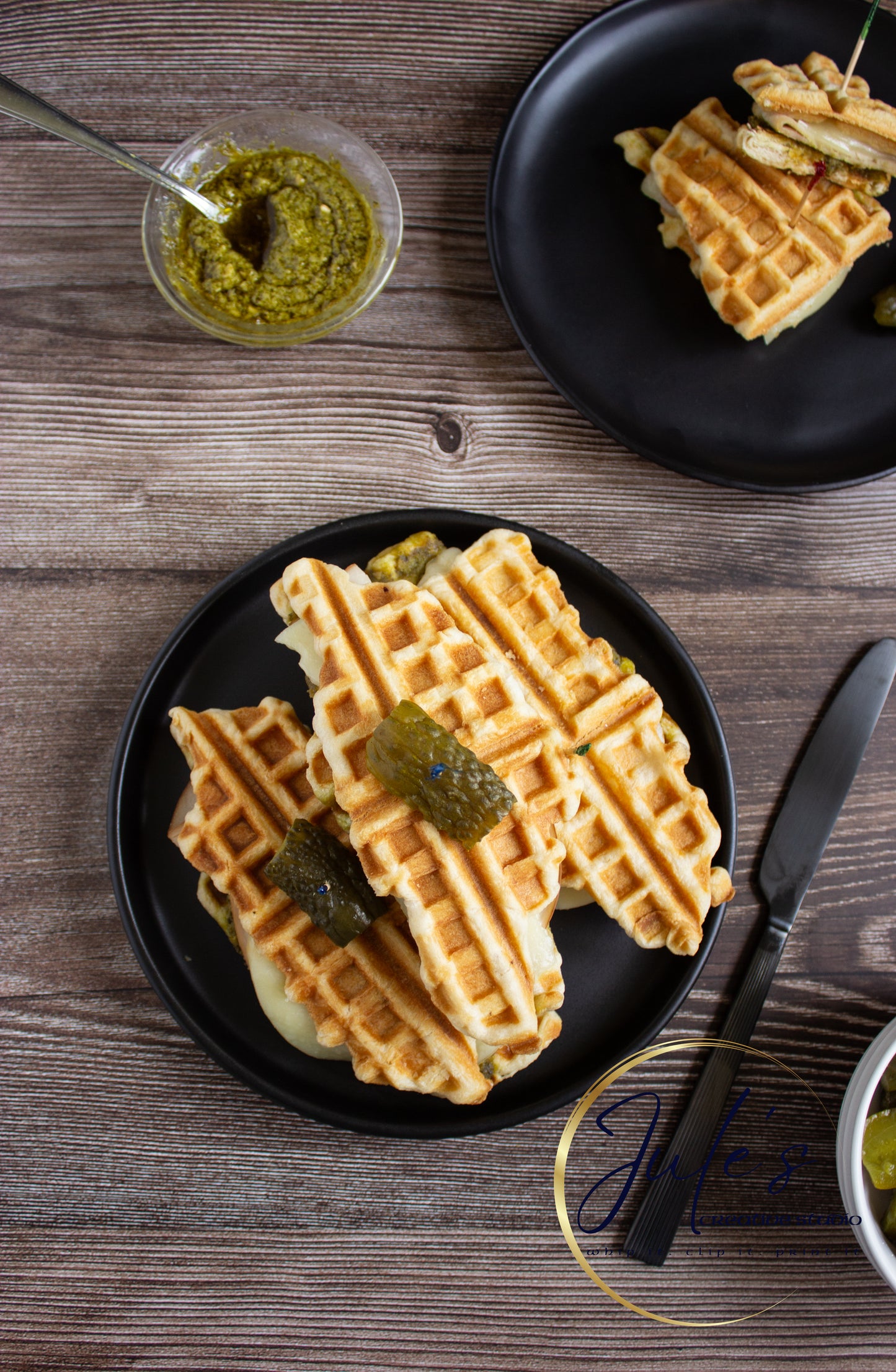 Mozzarella Pesto Croffle Sandwiches (Set 6)