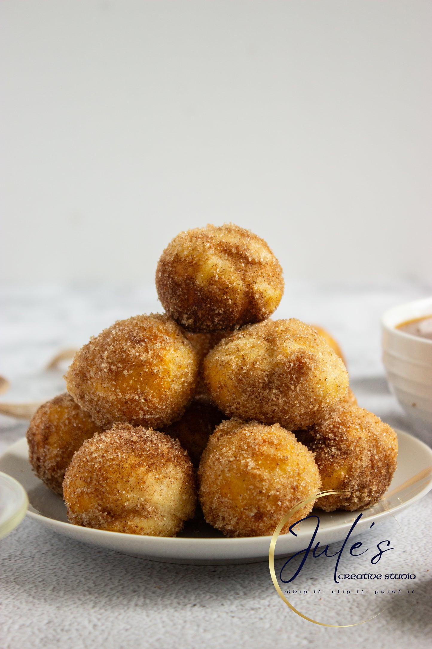 Air Fryer Churro Donut Holes with Caramel Sauce (Set 6)
