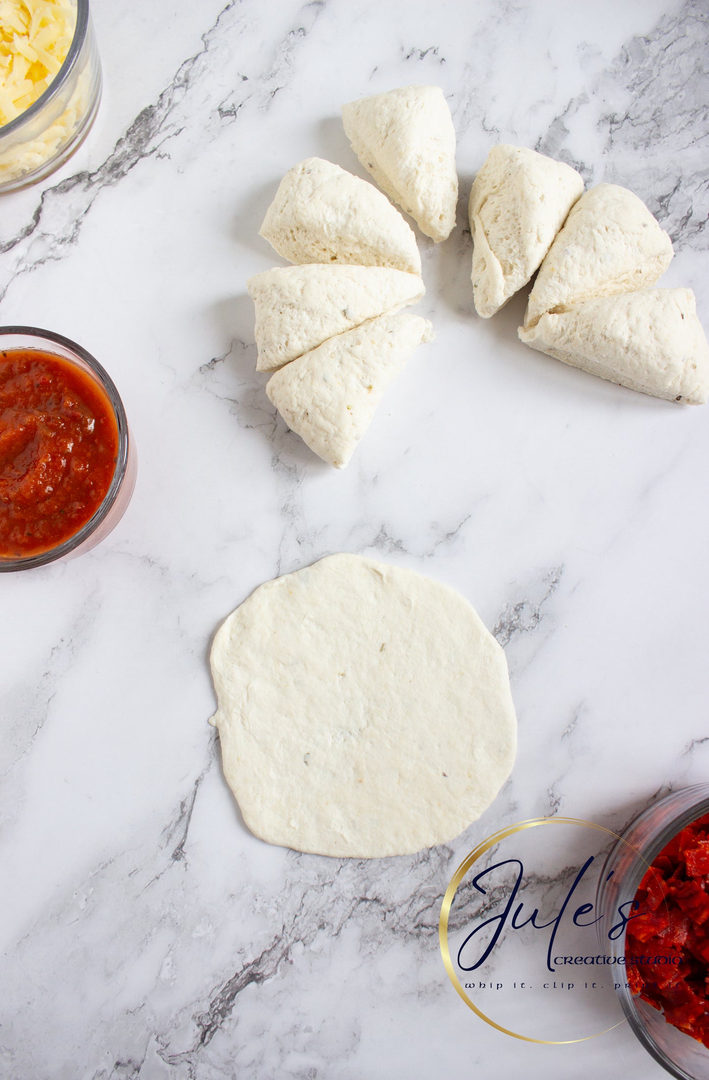 Pizza Stuffed Bagel Bombs (Set 5)