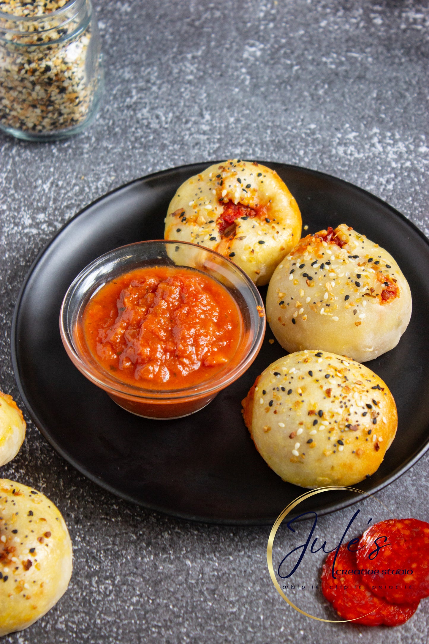 Pizza Stuffed Bagel Bombs (Set 5)
