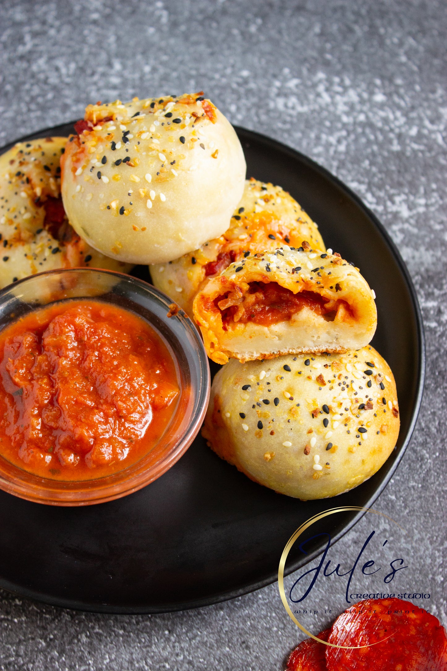 Pizza Stuffed Bagel Bombs (Set 5)