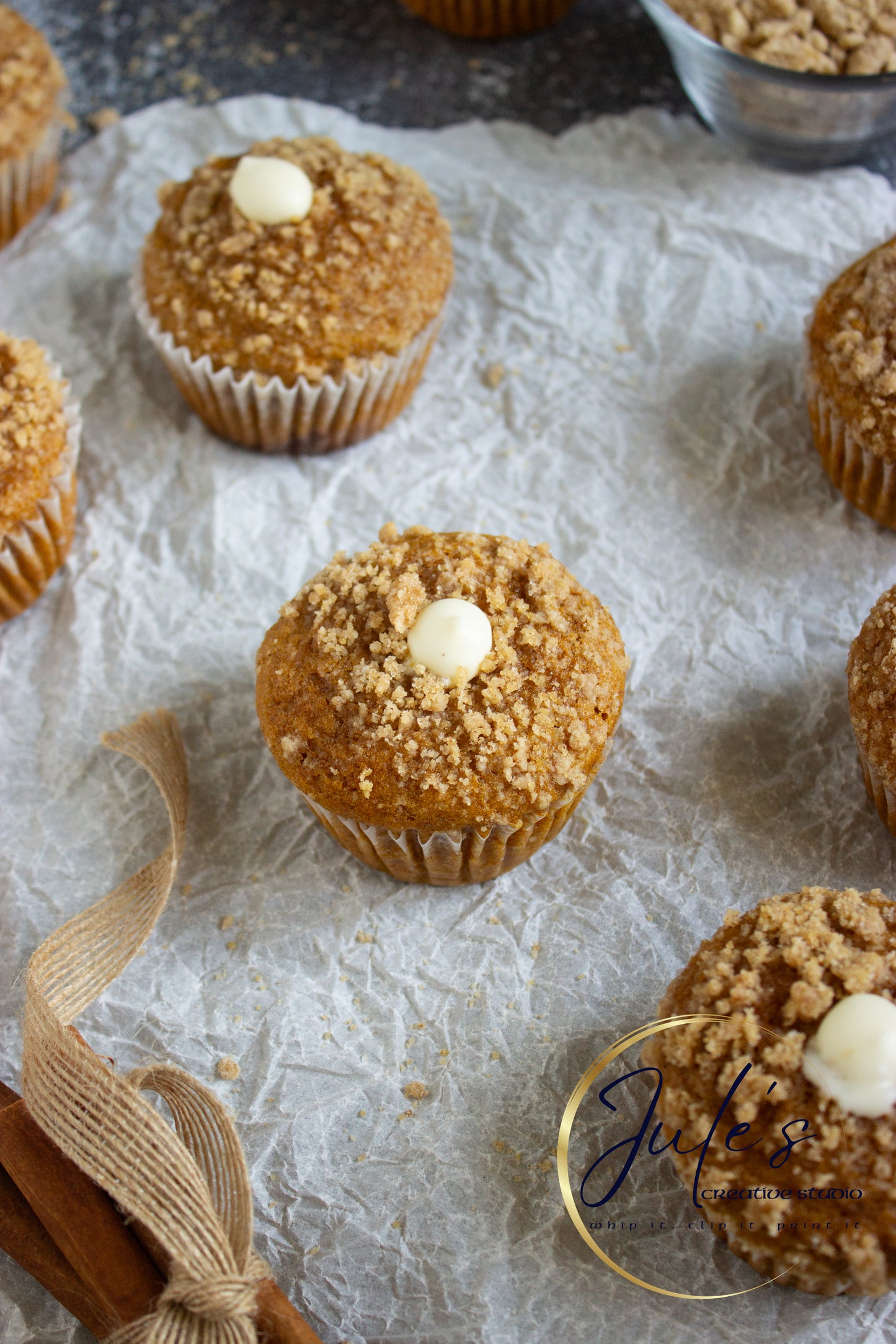 Cream Cheese Pumpkin Streusel Muffins (Set 5)