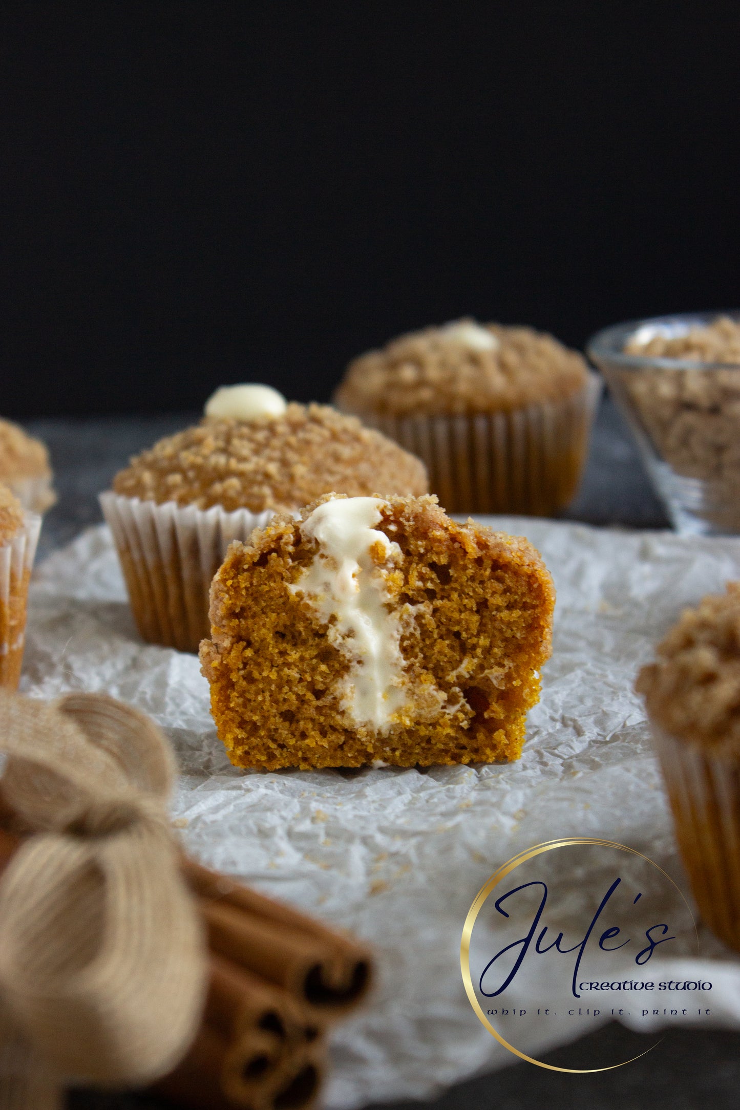 Cream Cheese Pumpkin Streusel Muffins (Set 5)