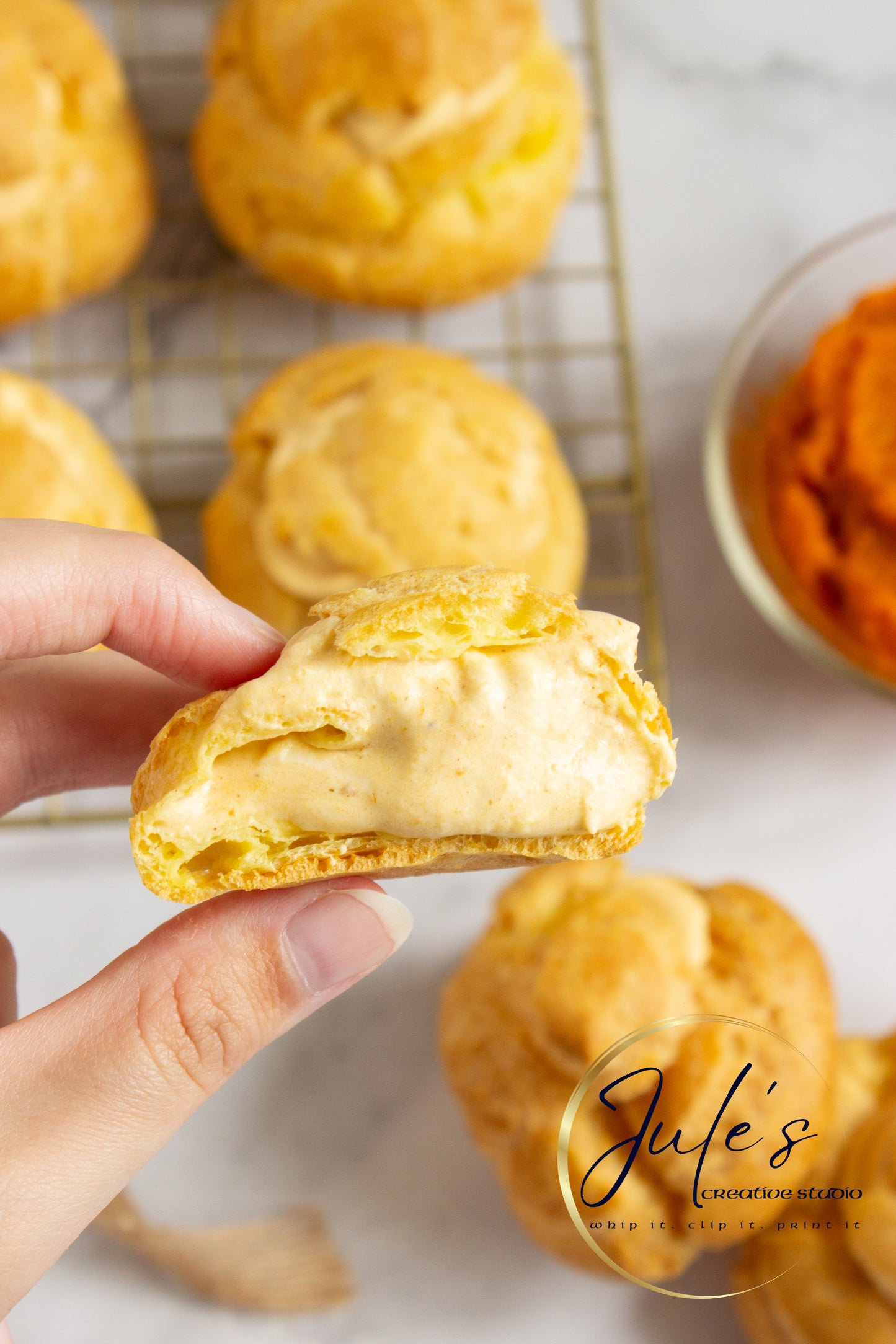 Pumpkin Cream Puffs (Set 1)