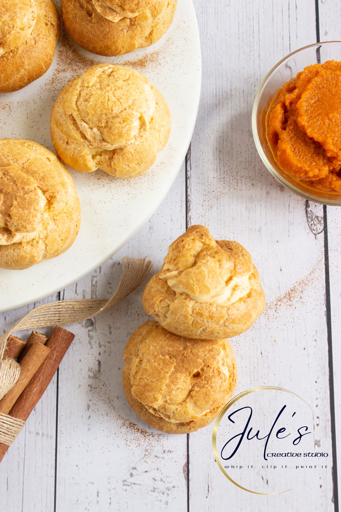 Pumpkin Cream Puffs (Set 2)