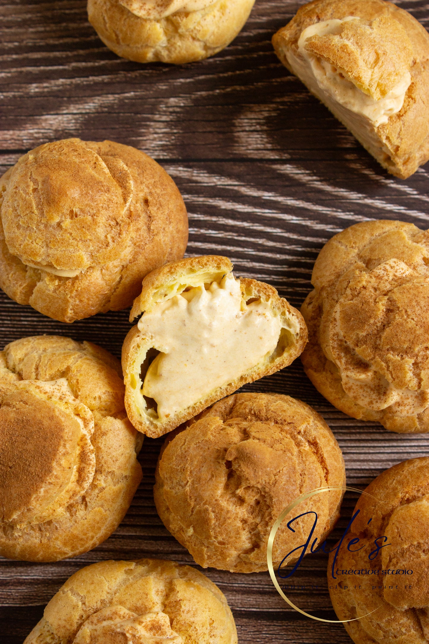 Pumpkin Cream Puffs (Set 4)