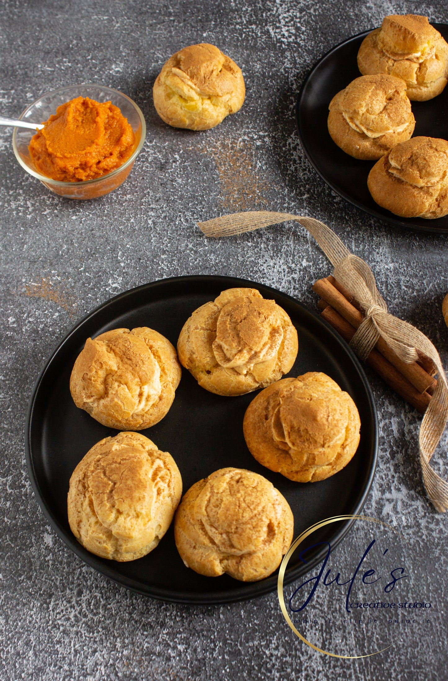 Pumpkin Cream Puffs (Set 5)