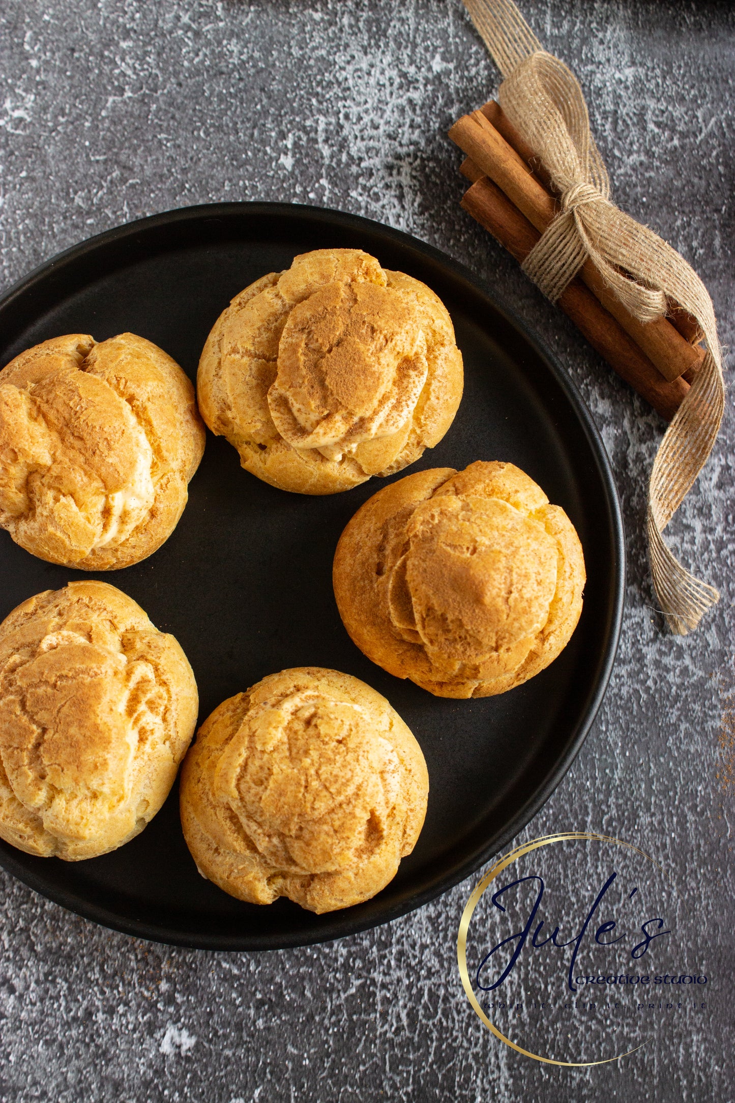 Pumpkin Cream Puffs (Set 5)