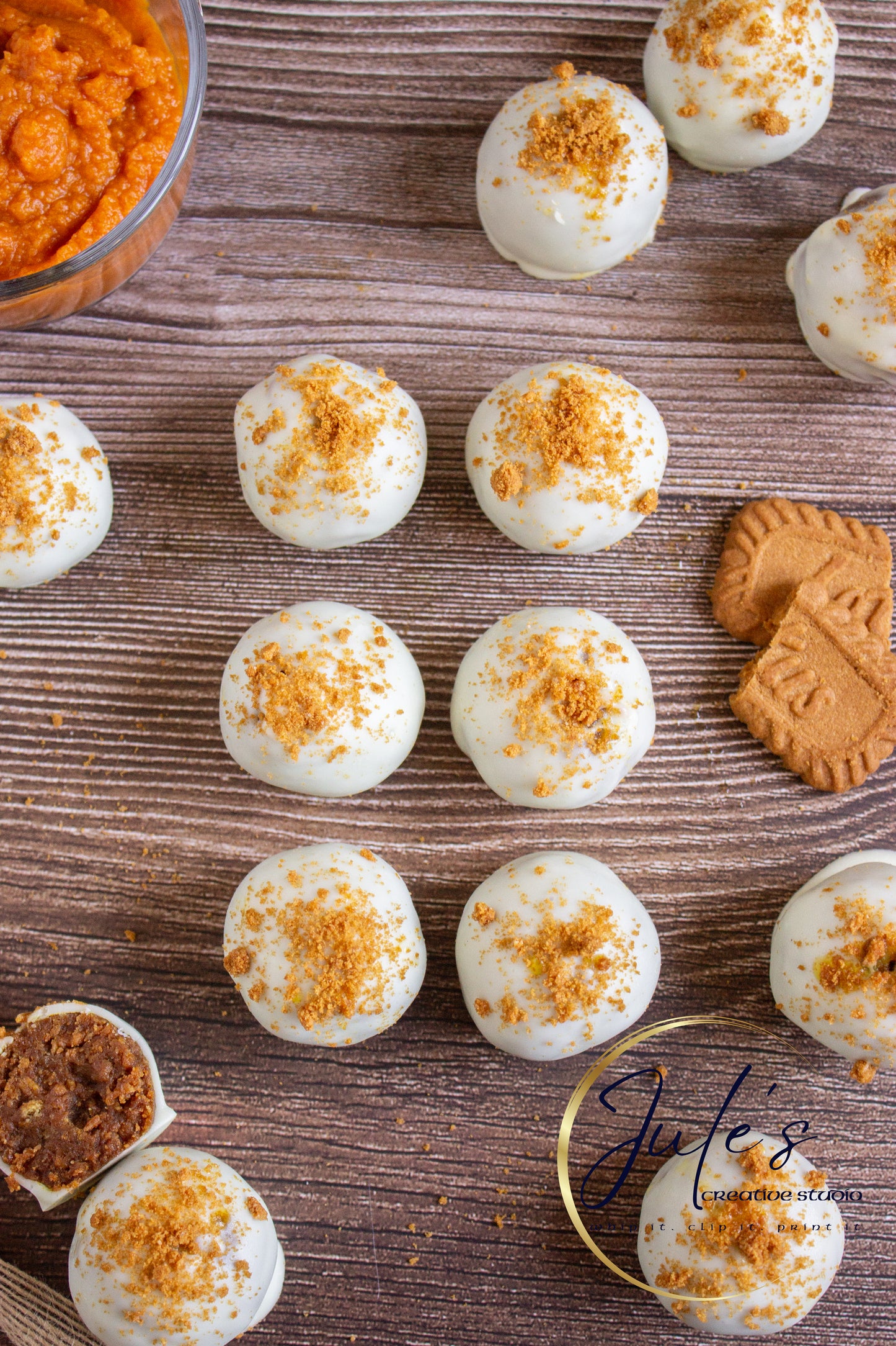 Pumpkin Biscoff Truffles (Set 4)