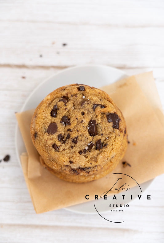 Brown Butter Salted Toffee Chocolate Chunk Cookies (Set 1)