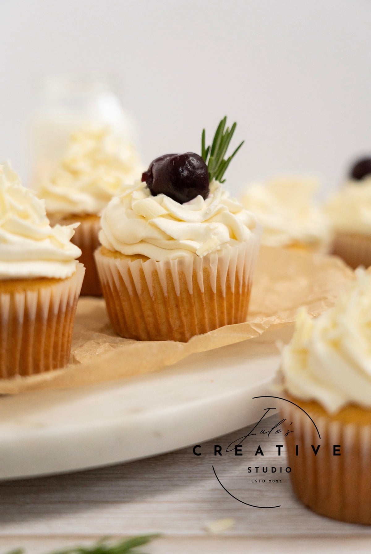 White Chocolate Cherry Cupcakes (Set 1)