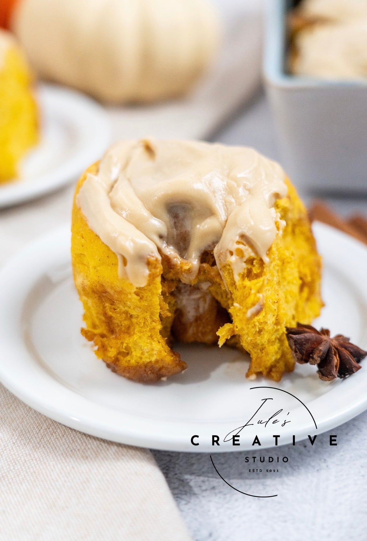 Pumpkin Latte Cinnamon Rolls (Set 2)