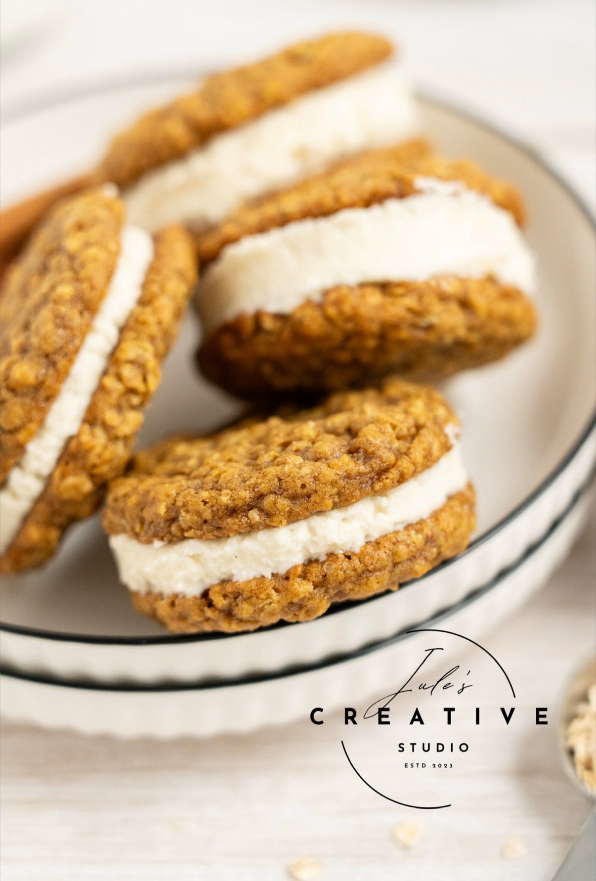 Pumpkin Oatmeal Cream Pies (Set 1)