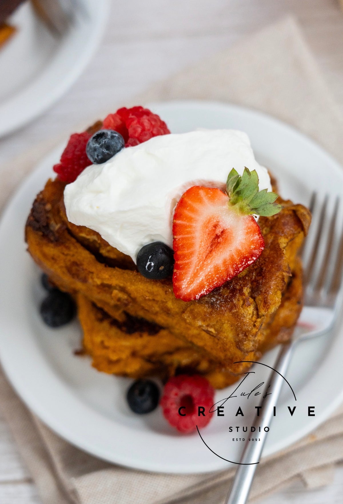 Pumpkin Cinnamon Roll French Toast (Set 1)