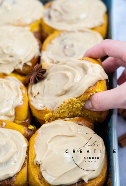 Pumpkin Latte Cinnamon Rolls (Set 2)