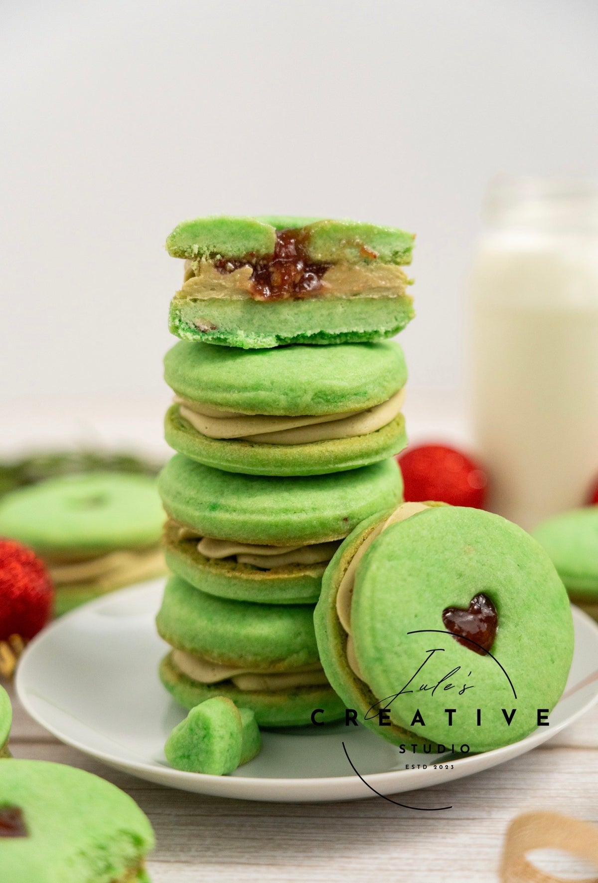 Grinch Themed Pistachio Cookies (Set 1)