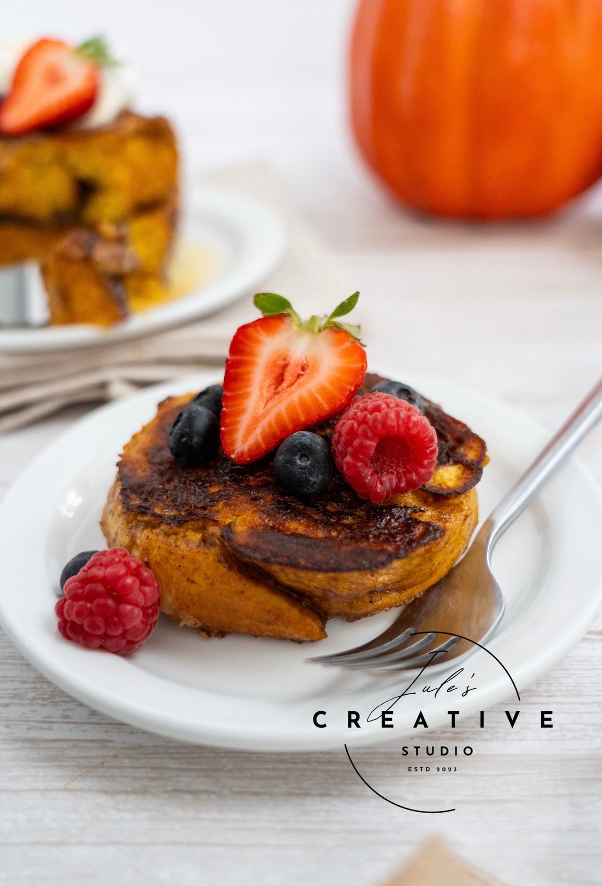 Pumpkin Cinnamon Roll French Toast (Set 1)