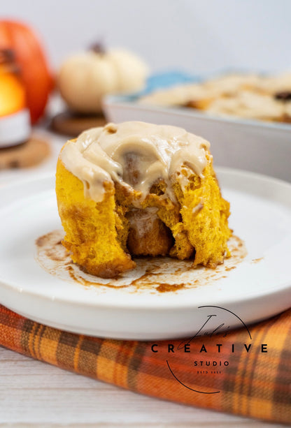 Pumpkin Latte Cinnamon Rolls (Set 1)