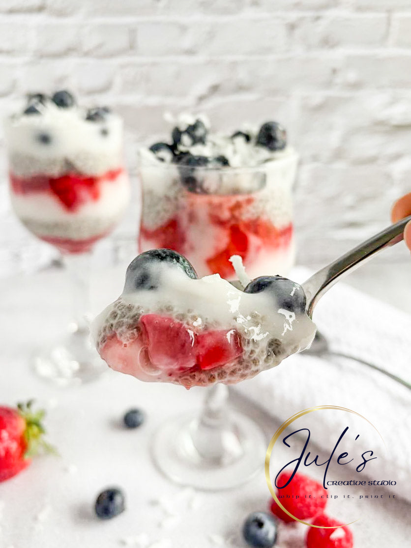 Patriotic Chia Yogurt Parfaits (Set 4)