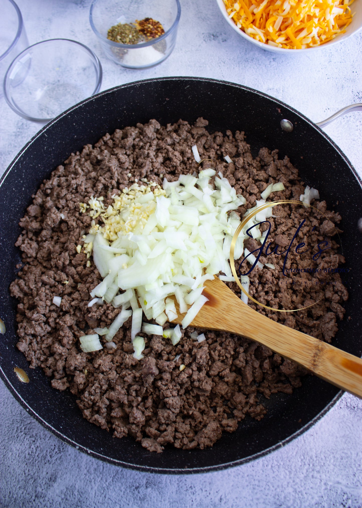 Cheesy Penne Beef Bake