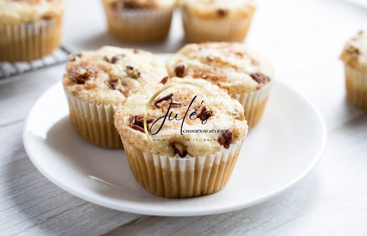 Cinnamon Pecan Cream Cheese Muffins