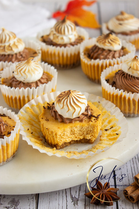 Pumpkin S’more Mini Cheesecakes (Set 2)