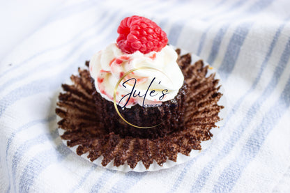 Raspberry Cheesecake stuffed Chocolate Cupcakes. Set 1