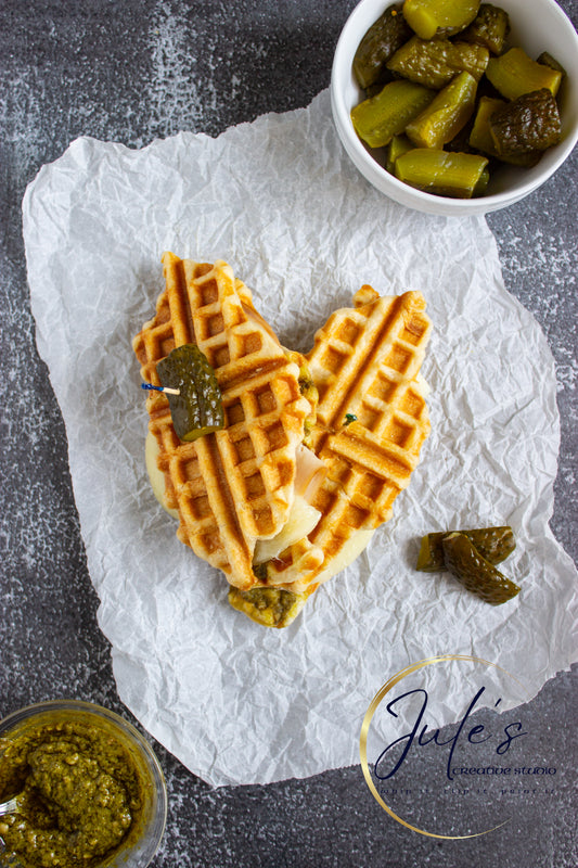 Mozzarella Pesto Croffle Sandwiches (Set 5)