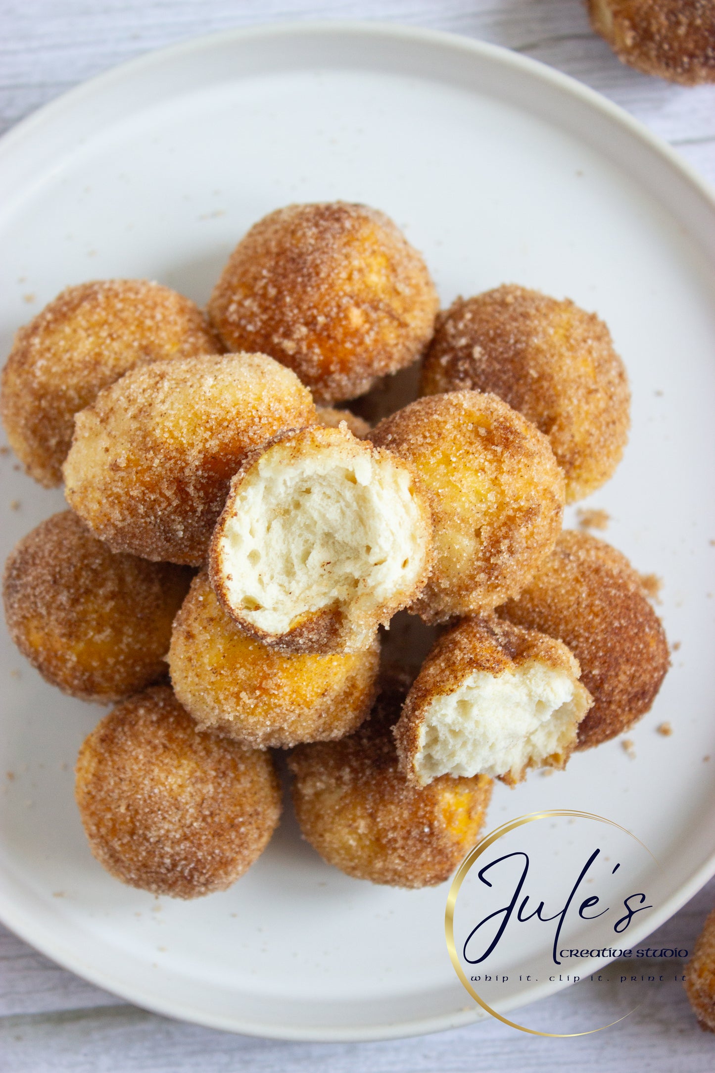 Air Fryer Churro Donut Holes with Caramel Sauce (Set 3)