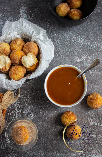 Air Fryer Churro Donut Holes with Caramel Sauce (Set 4)