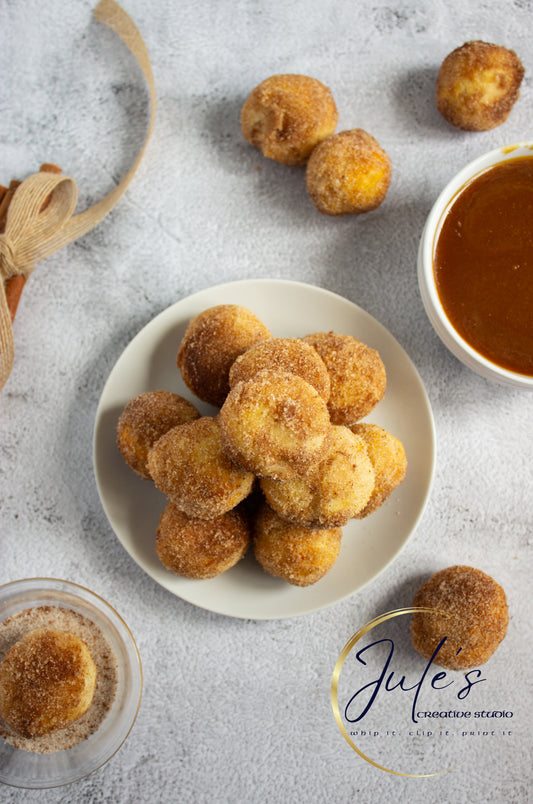 Air Fryer Churro Donut Holes with Caramel Sauce (Set 6)