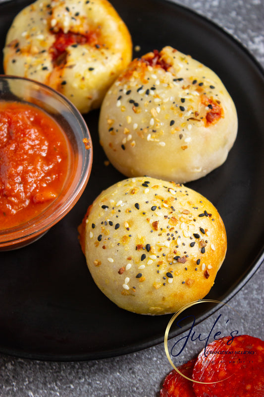 Pizza Stuffed Bagel Bombs (Set 5)
