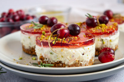 Pistachio Cranberry No-Bake Mini Cheesecakes (Set 4)